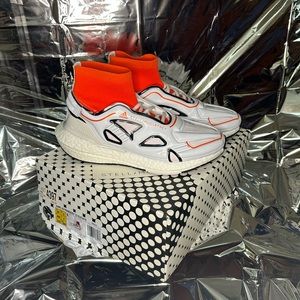 Stella McCartney by Adidas Ultraboost 22 Elevate